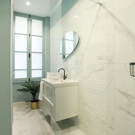 Apartment Champ De Mars - Tour Eiffel By Studio Prestige-3